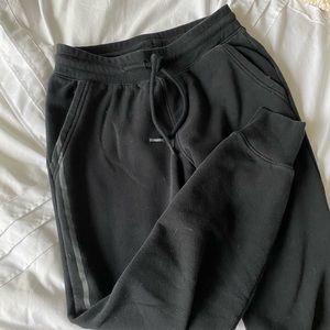 Women’s joggers